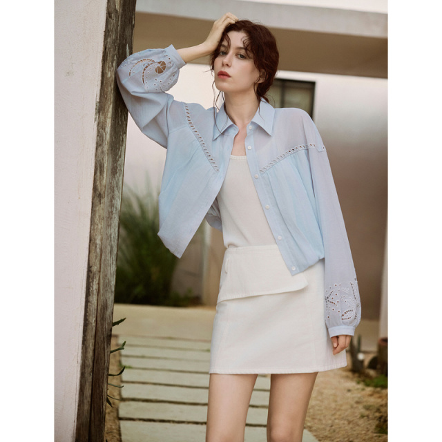 13342907.ELLE海洋元素镂空刺绣衬衫都市休闲风设计感衬衣女
