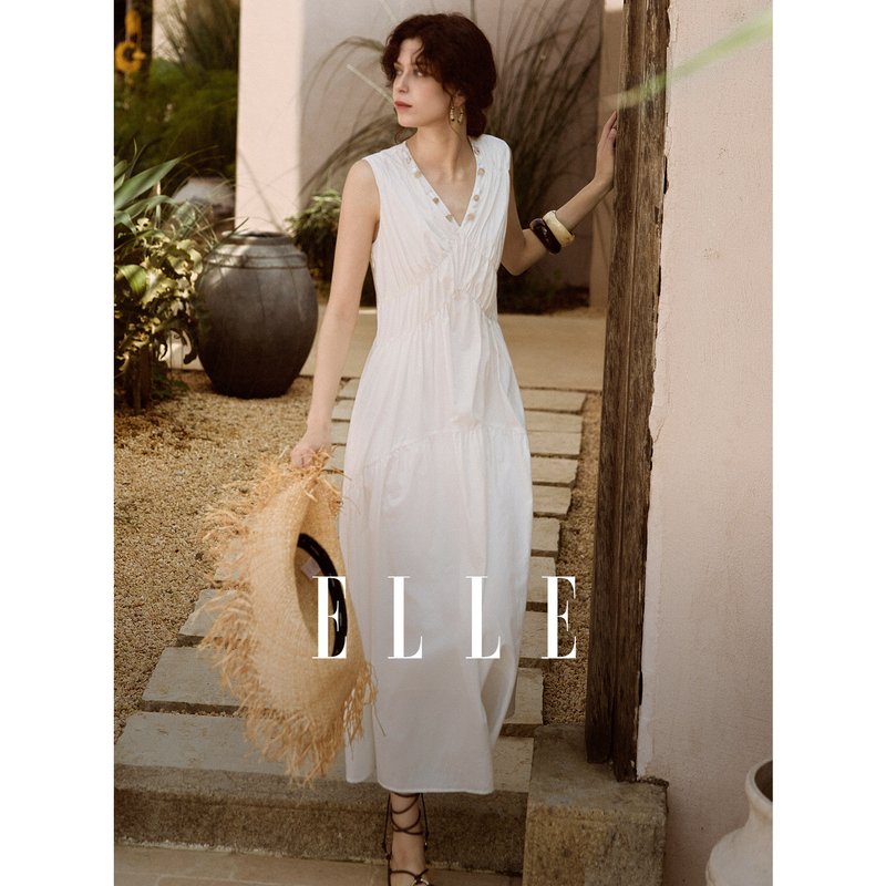 13342417.ELLE小v领背心裙女优雅气质领口不规则串珠设计