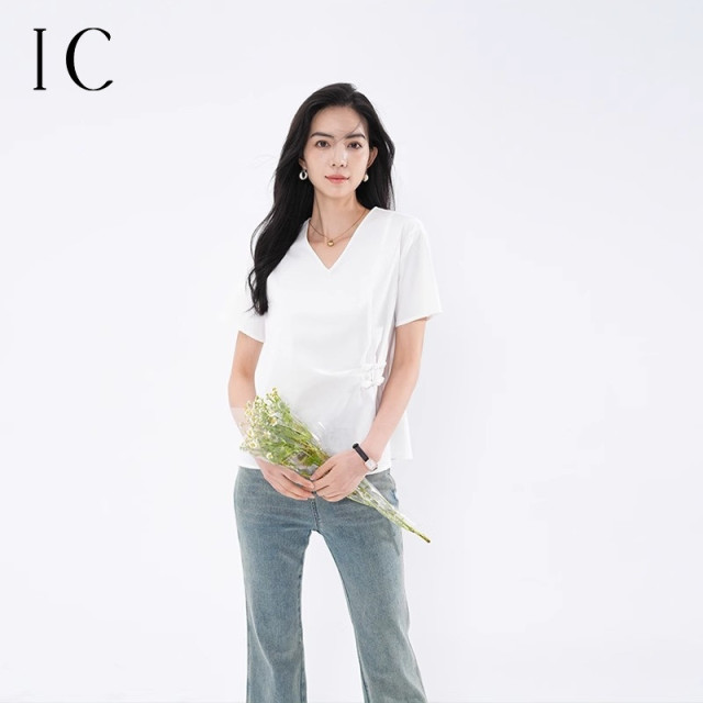 13357137.不对称V领中国结白色衬衫上衣短袖衬衣通勤休闲女式夏季衬衣