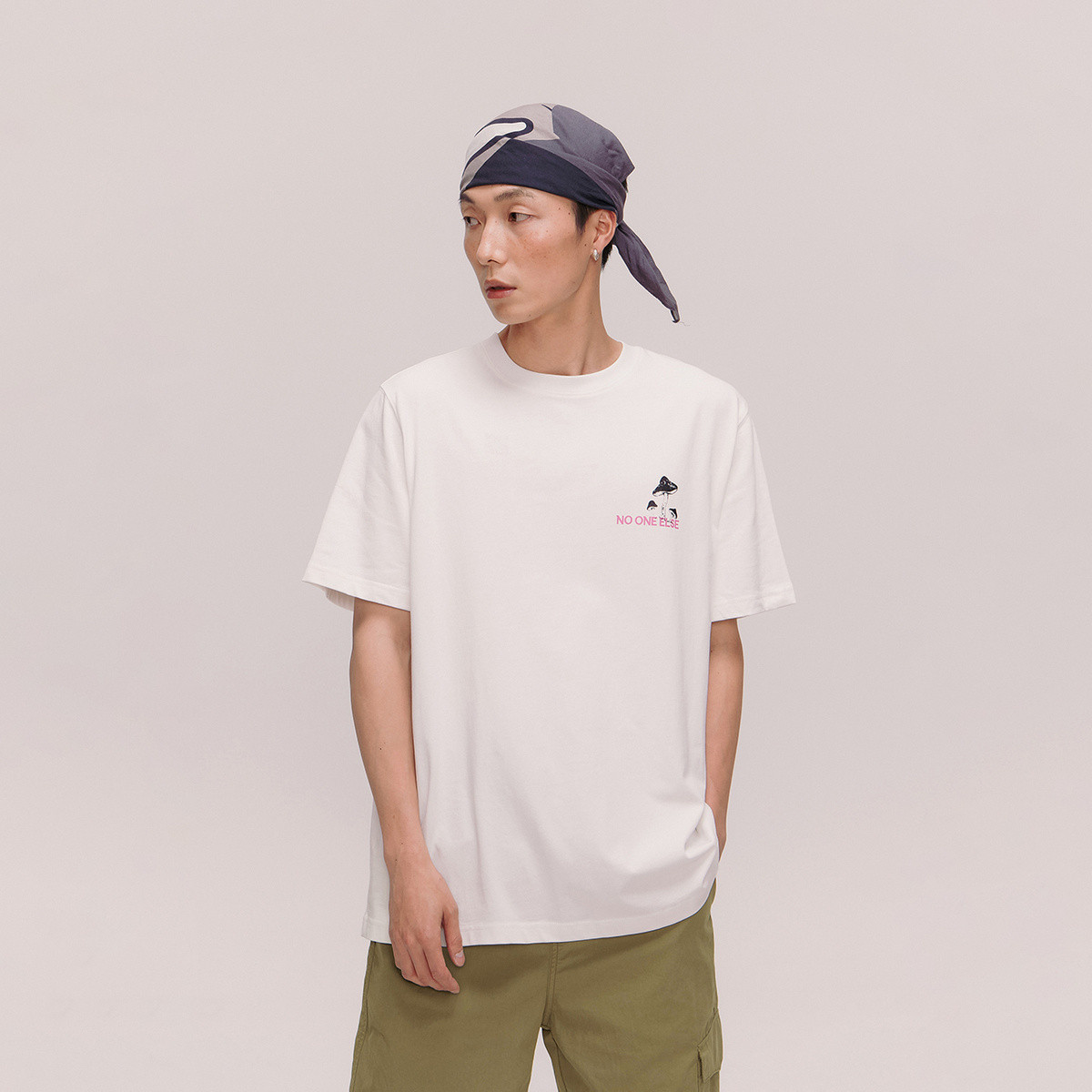 13363999.蘑菇字母印花T恤男女夏季美式宽松短袖上衣