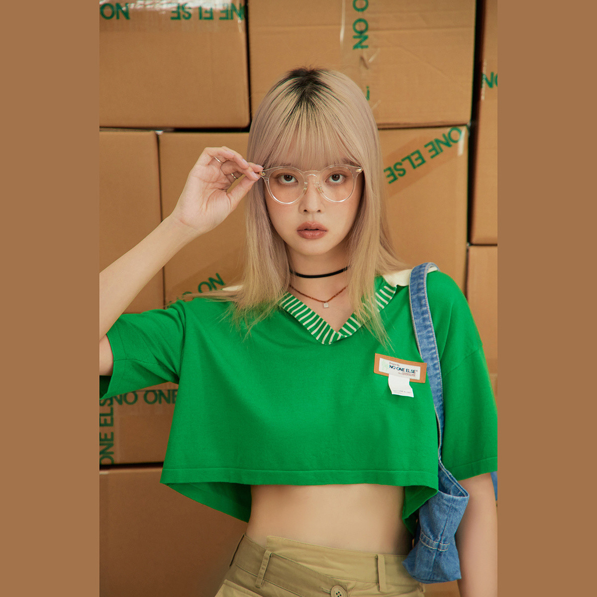 13363953.宽松Polo领撞色针织衫女夏季露脐小个子上衣
