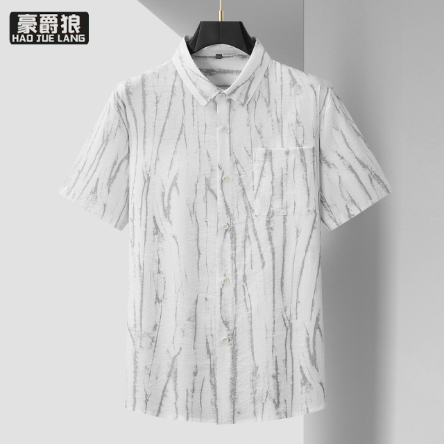 13368330.【大码男装】男士时尚短袖衬衫加肥加大宽松透气显瘦条纹印花衬衣夏季