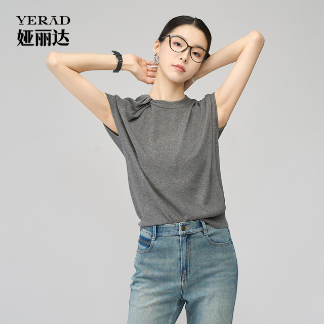 13366644.【娅丽达】通勤圆领扭结羊毛针织衫女打底衫桑蚕丝宽松打底衫