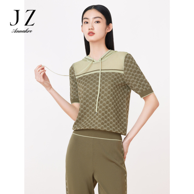 13367627.JZ玖姿商场同款老花休闲撞色拼接连帽针织衫装夏季新款JWDX31244