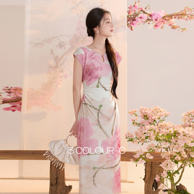13368433.【花向琉璃】三彩2026夏季新款新中式连衣裙牡丹印花长裙C