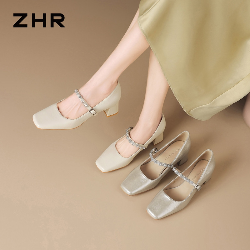 13411303.【ZHR则则】粗跟玛丽珍鞋方头搭扣粗跟女鞋[镜面PU]