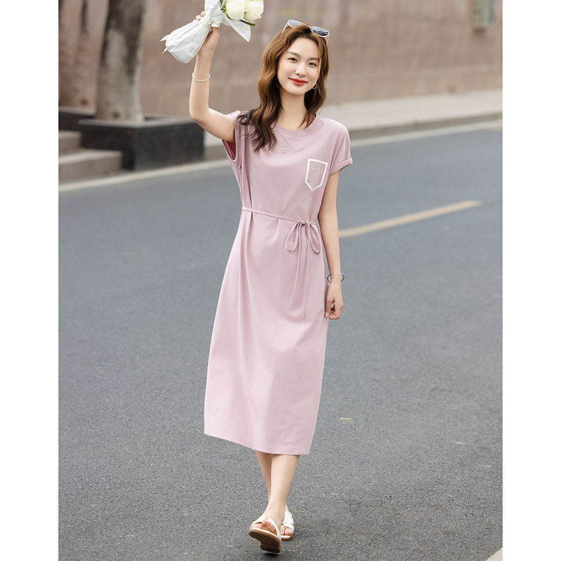 13414911.【凉感黑科技索罗娜】夏季简约圆领连袖印花腰带直筒显瘦连衣裙女