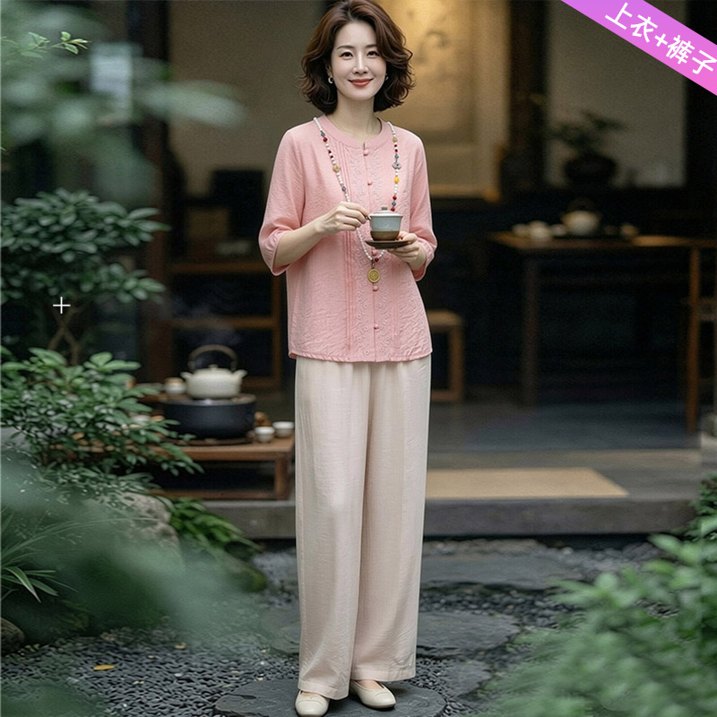 13429678.妈妈装绣花中袖时尚衬衫+裤子两件套装Q5DKK2621
