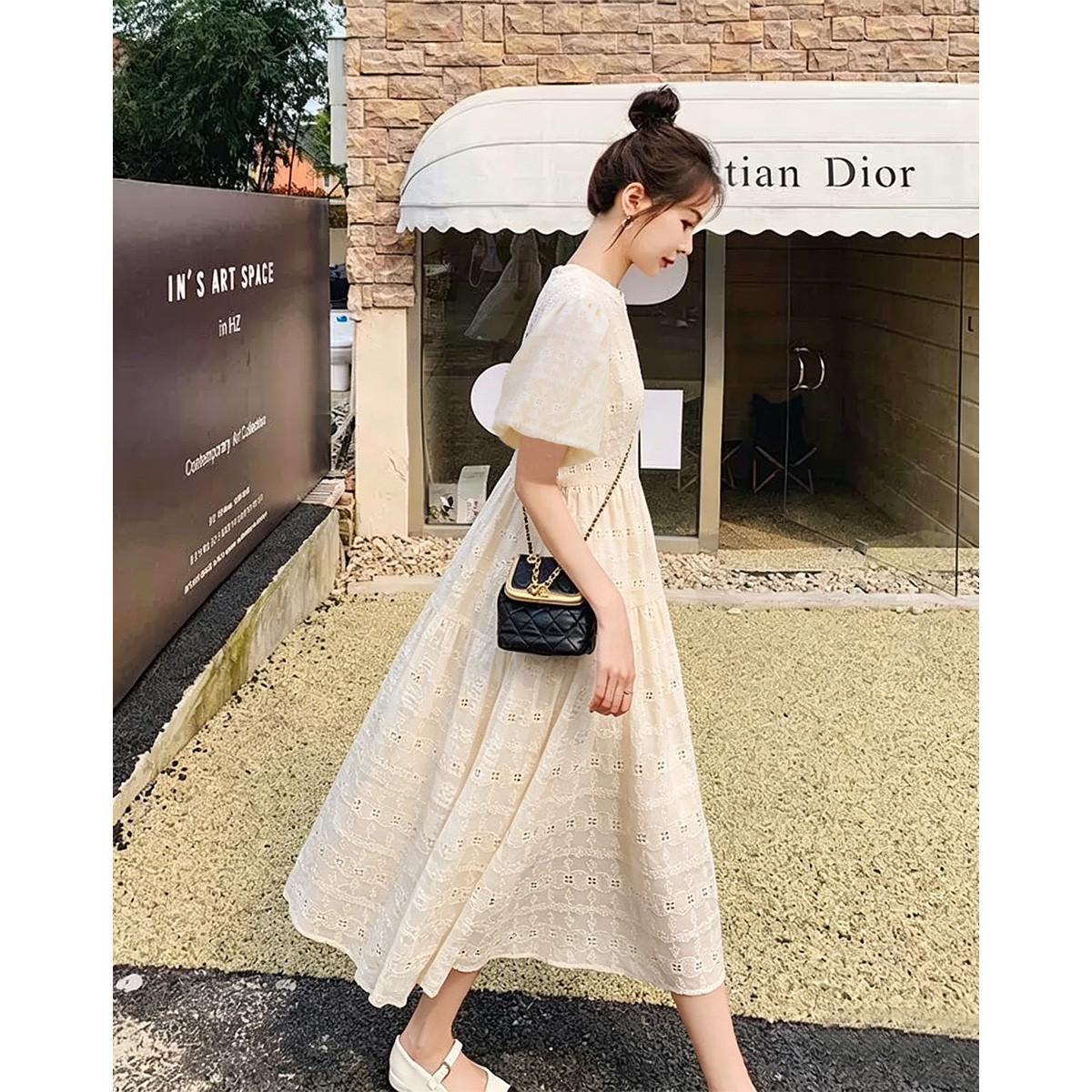 13451304.【听风的诗意】夏季法式甜美提花刺绣泡泡袖收腰气质显瘦女连衣裙