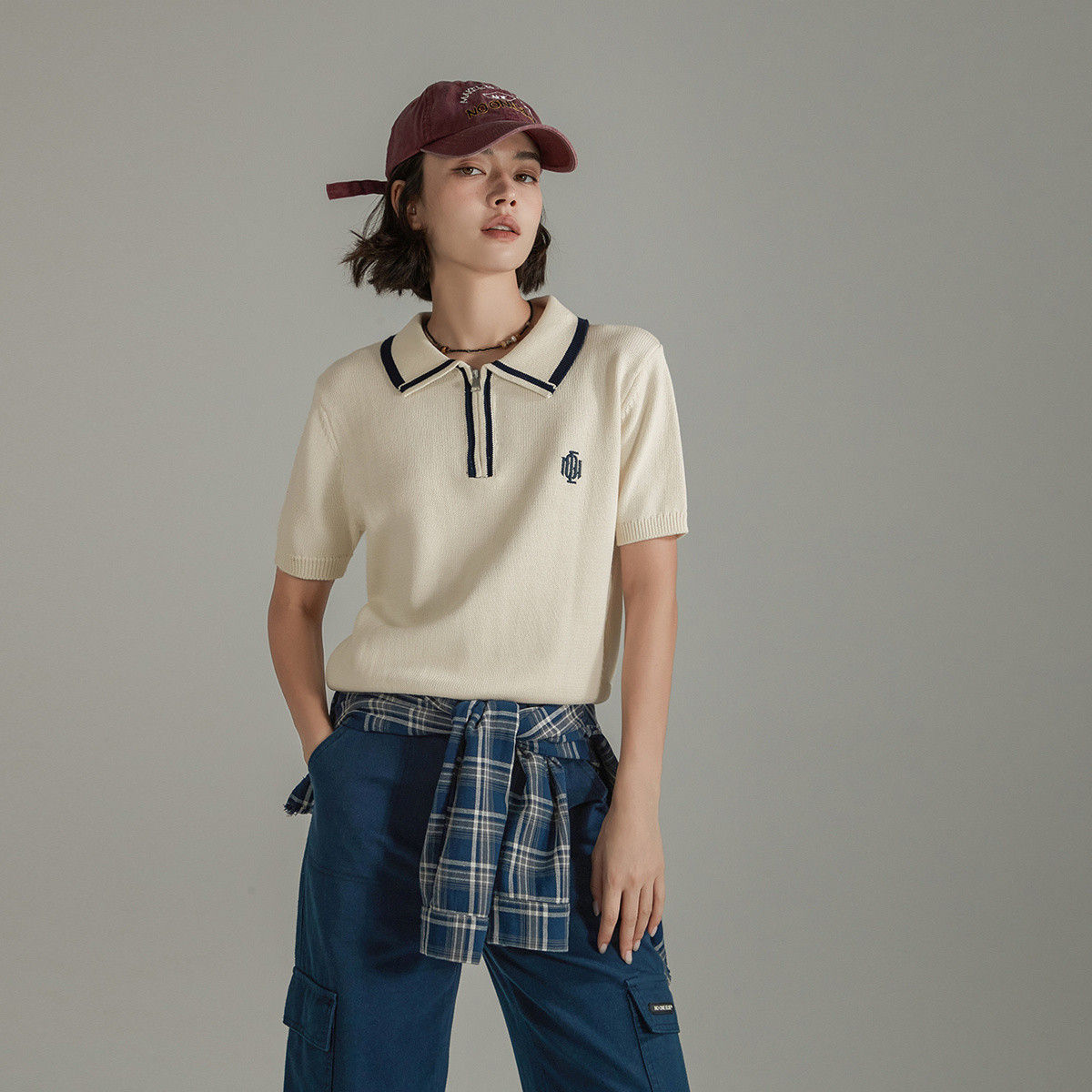 13439417.简约复古针织衫女春夏季宽松百搭翻领短袖上衣