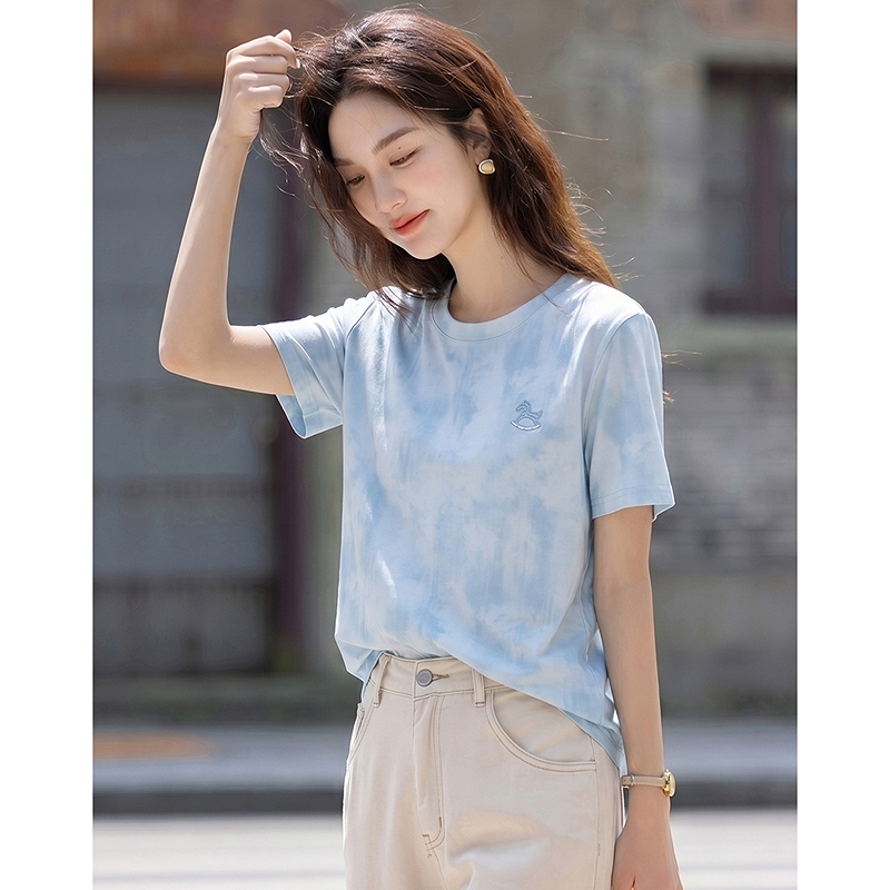 13452290.【扎染工艺】夏季时尚都市小马刺绣亲肤棉氨圆领显瘦t恤女小个子