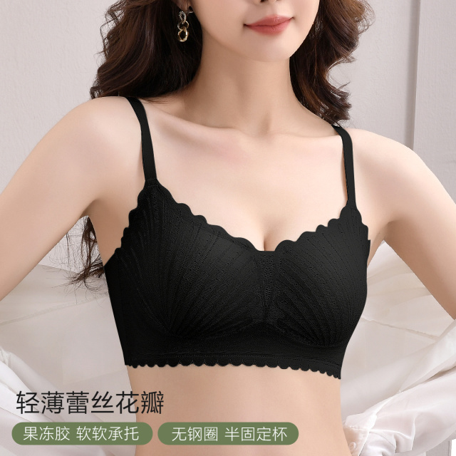 13451933.【轻盈花瓣聚拢侧收】性感蕾丝无钢圈文胸内衣聚拢提拉胸罩