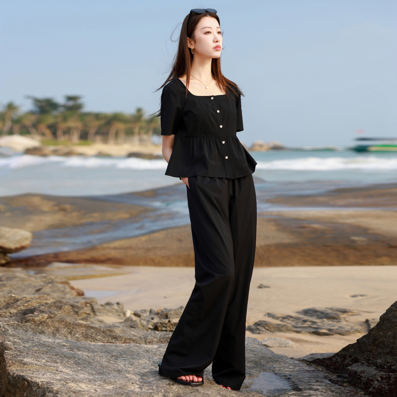 13455276.三彩大码女装2025夏季新款仿麻上衣长裤两件套装休闲方领通勤胖MM