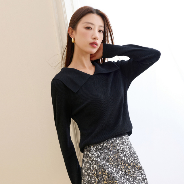 13455264.三彩若潮大码女装2025冬季新款大翻领打底针织衫修身长袖优雅胖MM