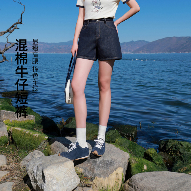 13458526.混棉牛仔短裤~三彩若潮大码女装2026夏季新款高腰A字显瘦胖MM