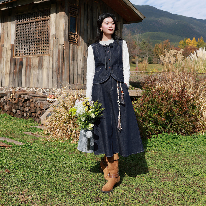 13455319.三彩若潮大码女装2026春季新款牛仔半身裙高腰A字长裙复古胖MM