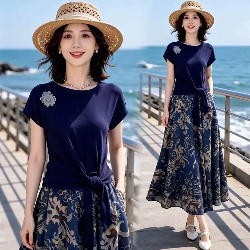 13469738.妈妈装时尚短袖小衫+花色半裙两件套装BMLING2625