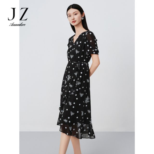 13472293.玖姿安娜蔻优雅淑女花边系带轻薄雪纺收腰连衣裙女夏季新款