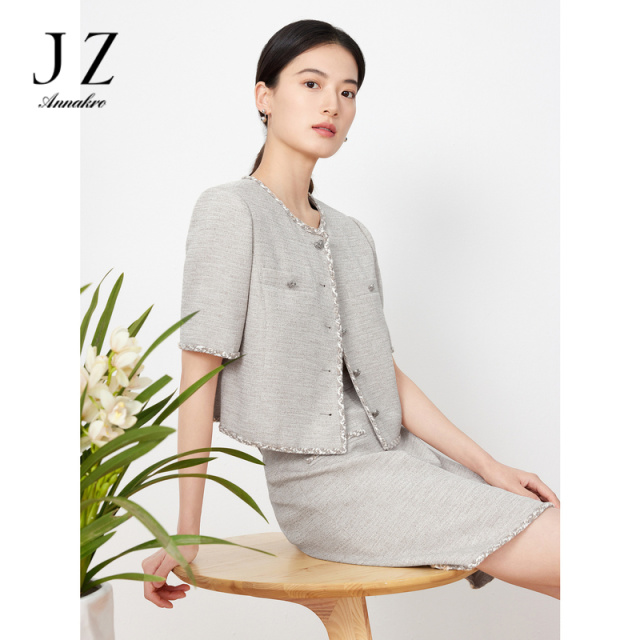 13473992.JZ玖姿小香风短款外套女装夏季新款爱心花纱上衣