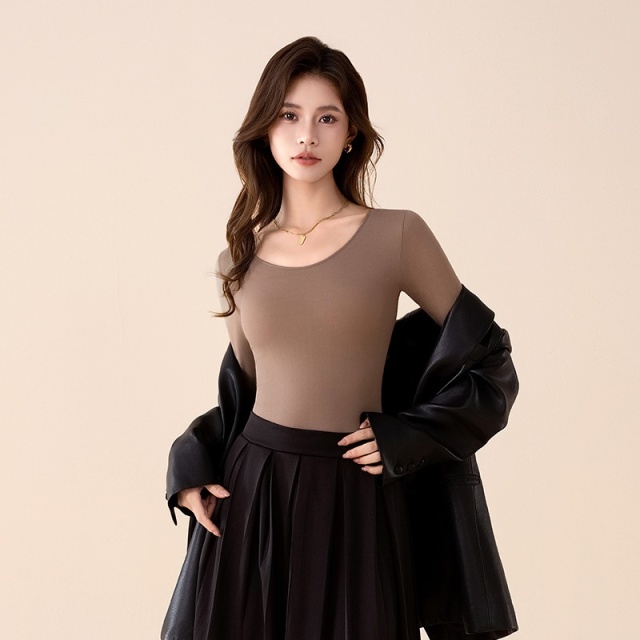 13715644.CHOCOOLATE秋冬季新款基础打底轻暖内搭秋衣上衣女士打底衫