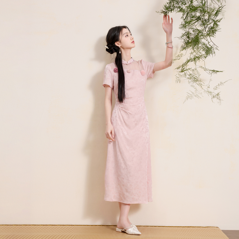 13485271.三彩若潮大码女装2026夏季新款新中式淡粉收腰连衣裙显瘦微胖MM