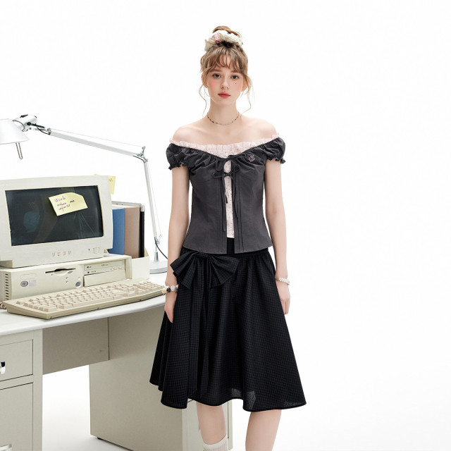 13483235.【26年夏新品】甜酷少女感撞色假两件设计舒适透气修身衬衫