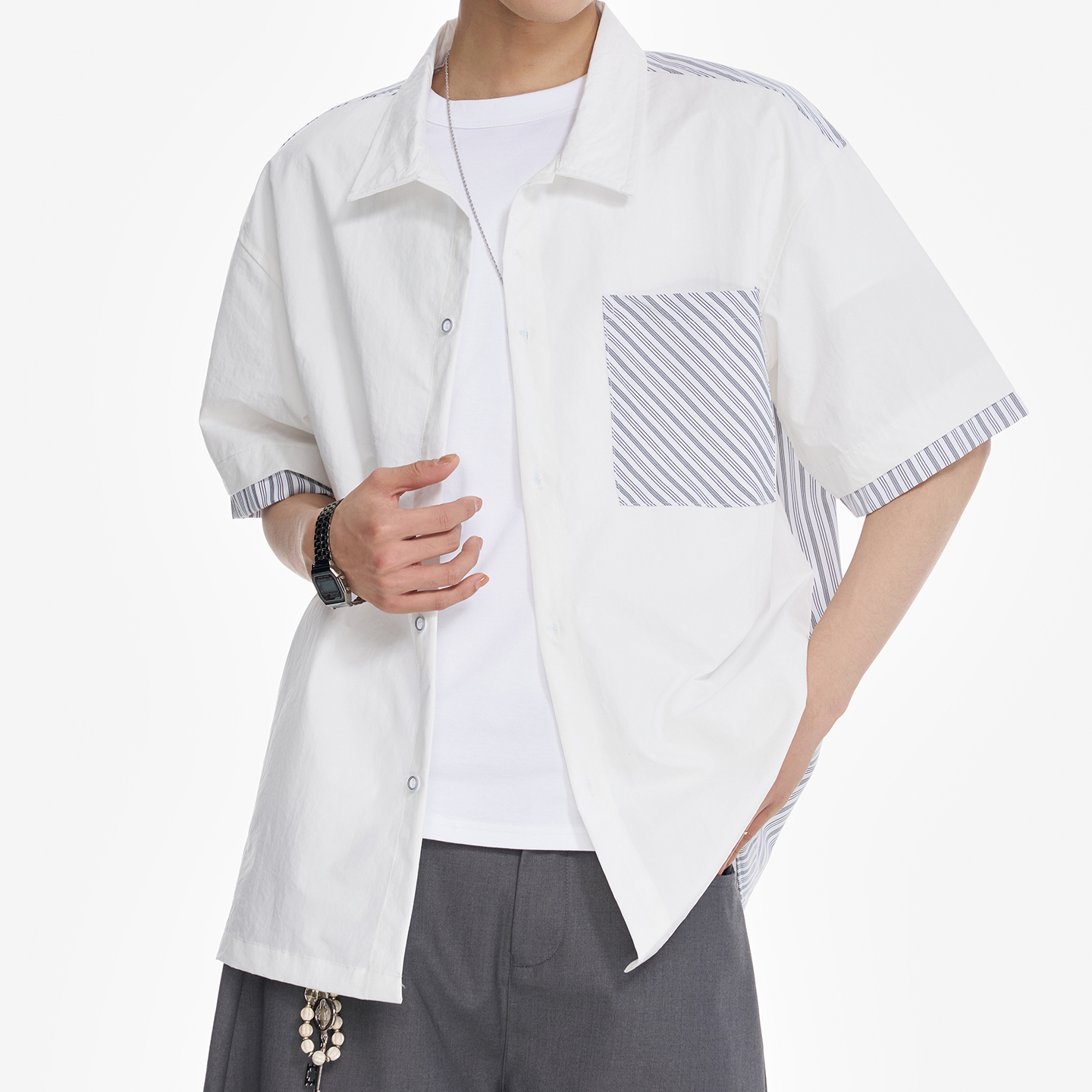 13491020.淘贝鼠夏季上新男式拼接潮流百搭短袖衬衫【淘贝鼠男装XJ】