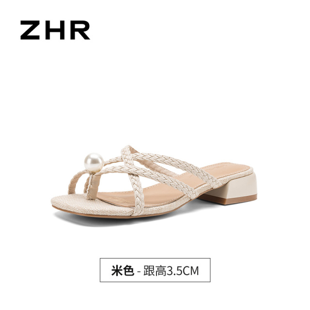 13496733.【ZHR则则】粗跟拖鞋夹趾套脚粗跟女鞋[PU]