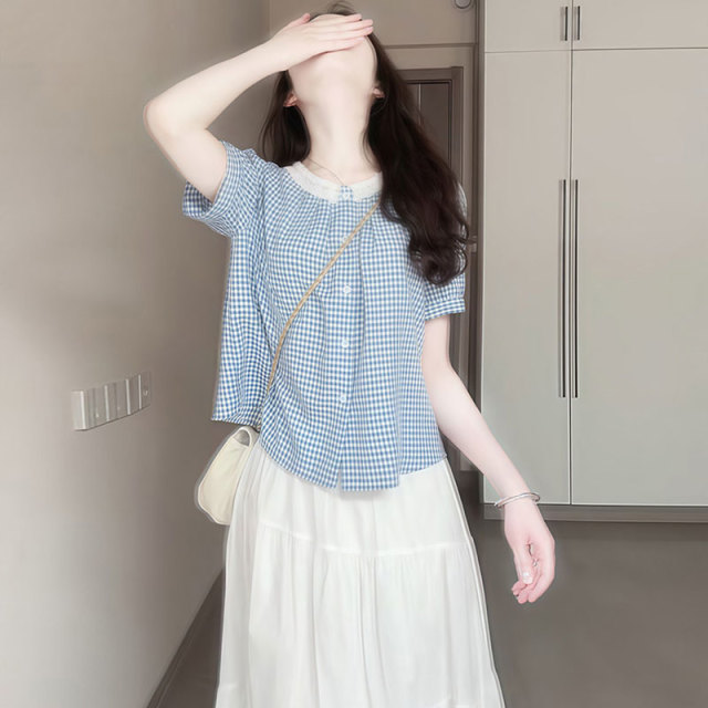 13496277.丹芙娅韩系蓝色格子木耳边短袖衬衫