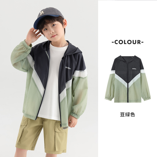 13497446.男童轻薄透气外套2026夏季三色拼接时尚遮阳服儿童家居防蚊空调衫