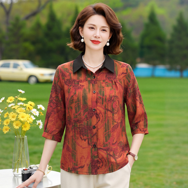 13505648.妈妈装夏季翻花色中袖衬衫Q6EMZX3637