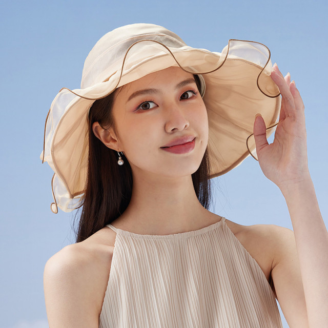 13532360.防紫外线桑蚕丝透气遮阳帽女夏季防晒帽子可折叠