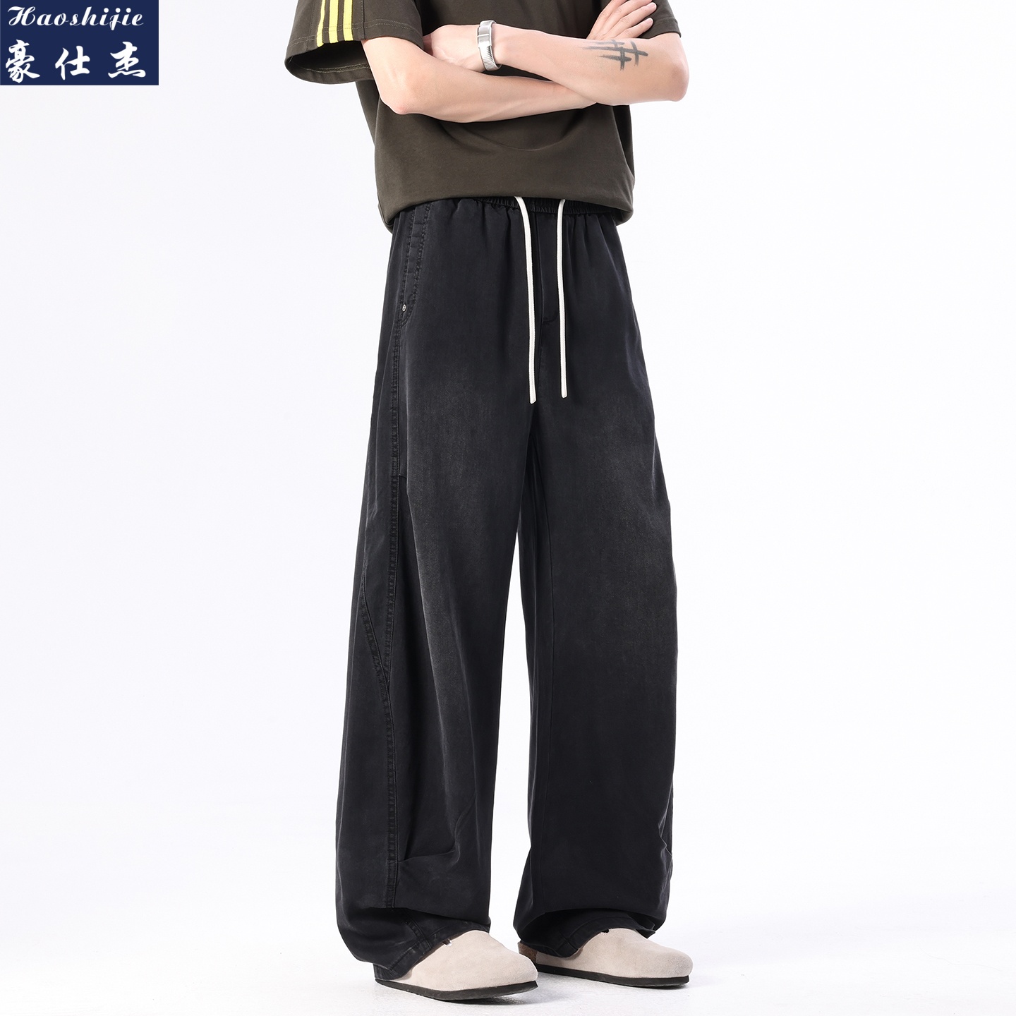 13505951.《休闲简约》春夏季百搭时尚潮流青少年男士牛仔裤休闲宽松弯刀裤