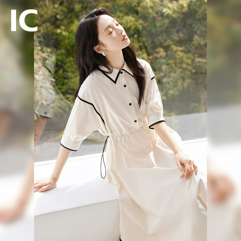 13506109.白色休闲设计感撞色收腰连衣裙女2025新款夏季通勤修身宽松裙子