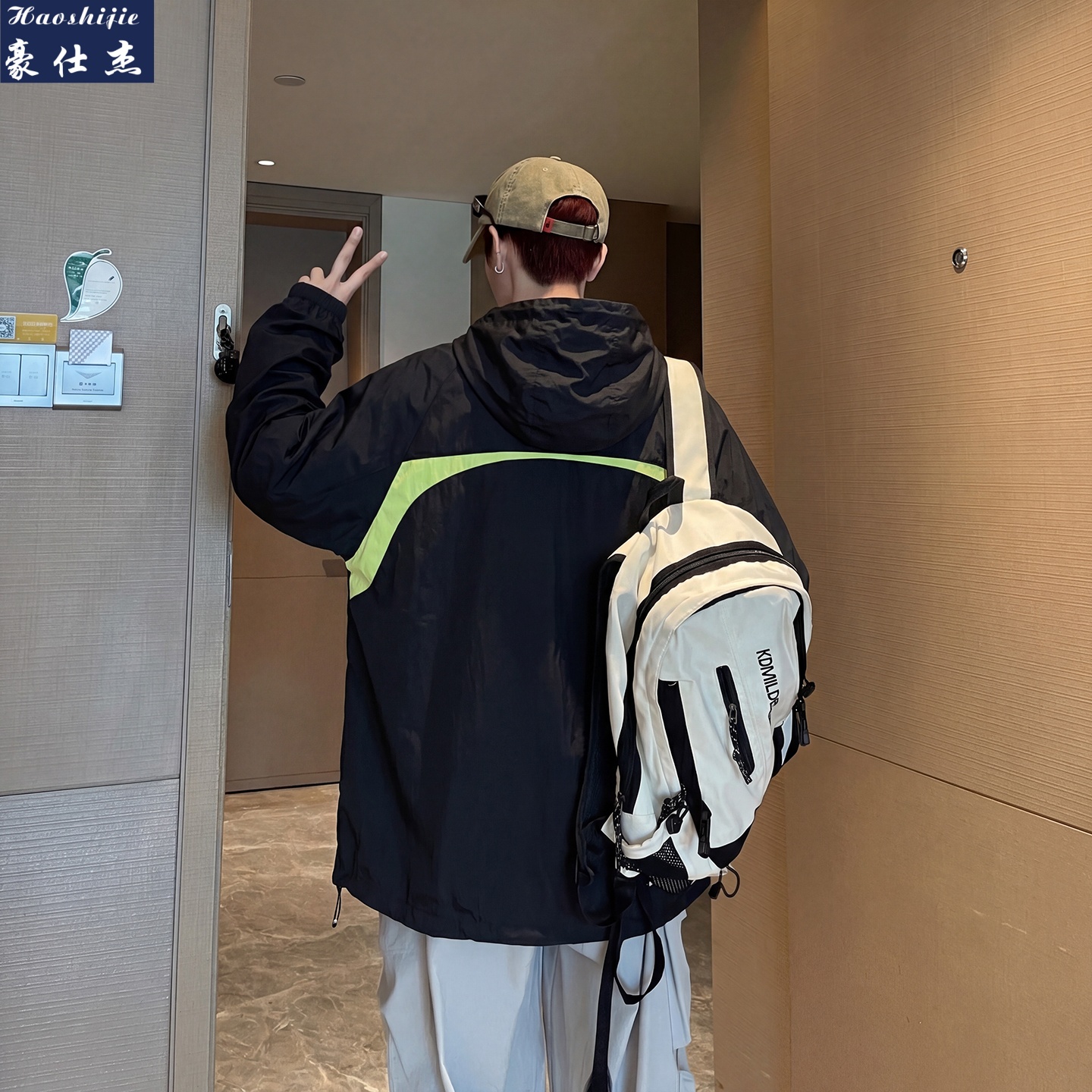 13505950.《百搭潮流》夏季新款户外青少年防晒衣男潮流舒适透气外套