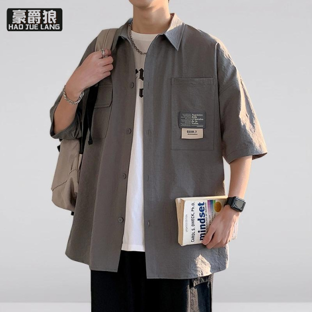 13502780.短袖衬衫男夏季冰丝衬衣男生上衣服潮牌潮流夏天休闲工装外套寸衫