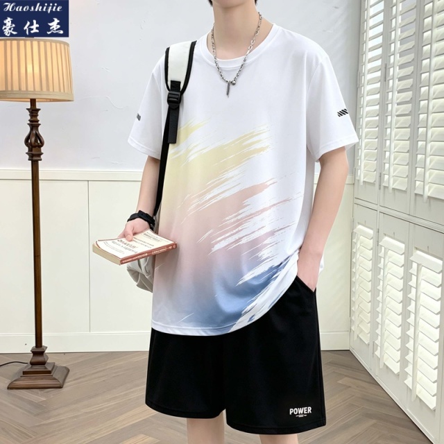 13509161.《冰爽透气》夏季冰丝渐变速干套装男生冰感透气短袖短裤运动两件套