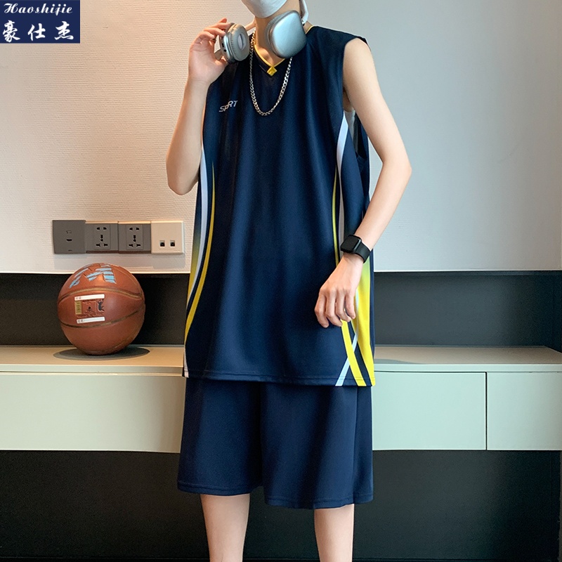 13509162.《简约潮流》夏季篮球服速干透气青少年短袖运动服球衣休闲套装