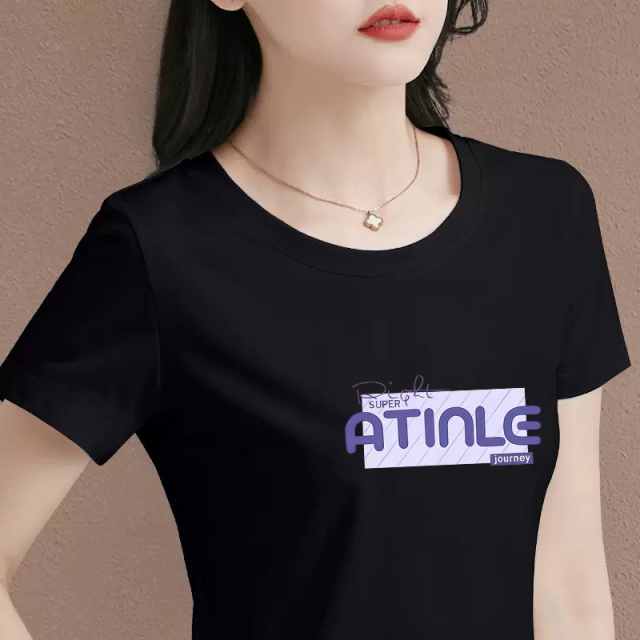 13513235.衣仕梵夏季新款女式时尚休闲百搭圆领短袖T恤多色可选【衣仕梵一口价39.9】