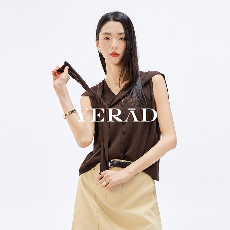 13515793.【娅丽达】简约气质披肩V领针织无袖T恤女百搭休闲背心两件套