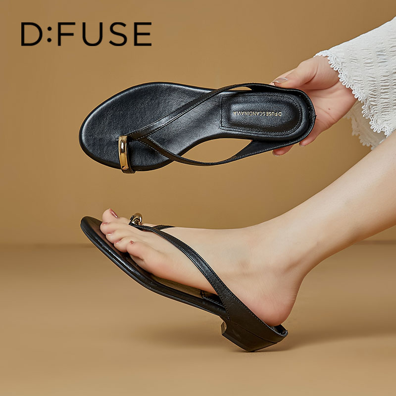 13518393.墨斯本D:Fuse/迪芙斯新款潮流时尚舒适轻便透气女鞋星期六集团DFE211000I