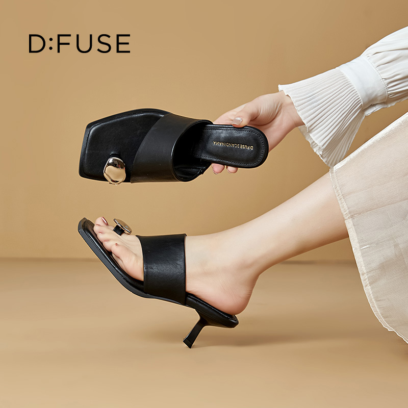 13518401.墨斯本D:Fuse/迪芙斯新款潮流时尚舒适轻便透气女鞋星期六集团DFE211004I