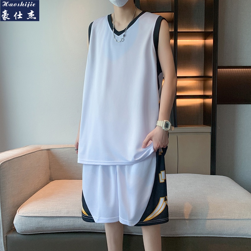 13519771.《潮流舒适》夏季运动套装篮球服背心青少年男生比赛训练套装球服