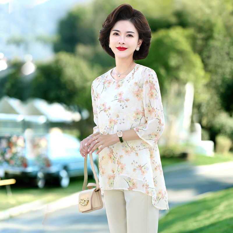 13523363.妈妈装夏季印花薄款T恤2318