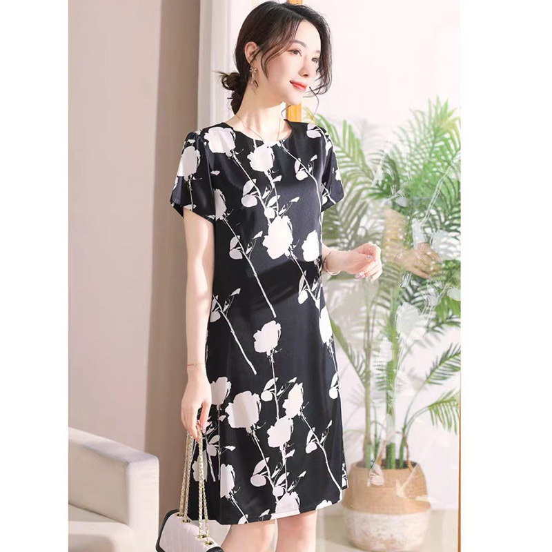 13523373.妈妈装夏季印花洋气优雅时尚连衣裙6560
