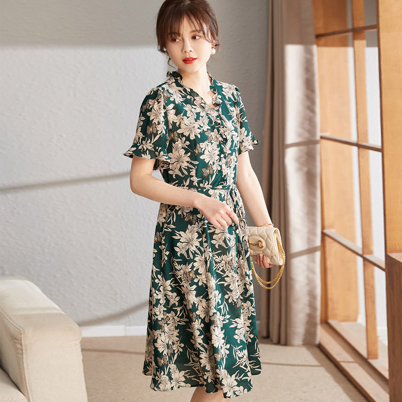 13522985.妈妈装夏季花色收腰显瘦洋气连衣裙