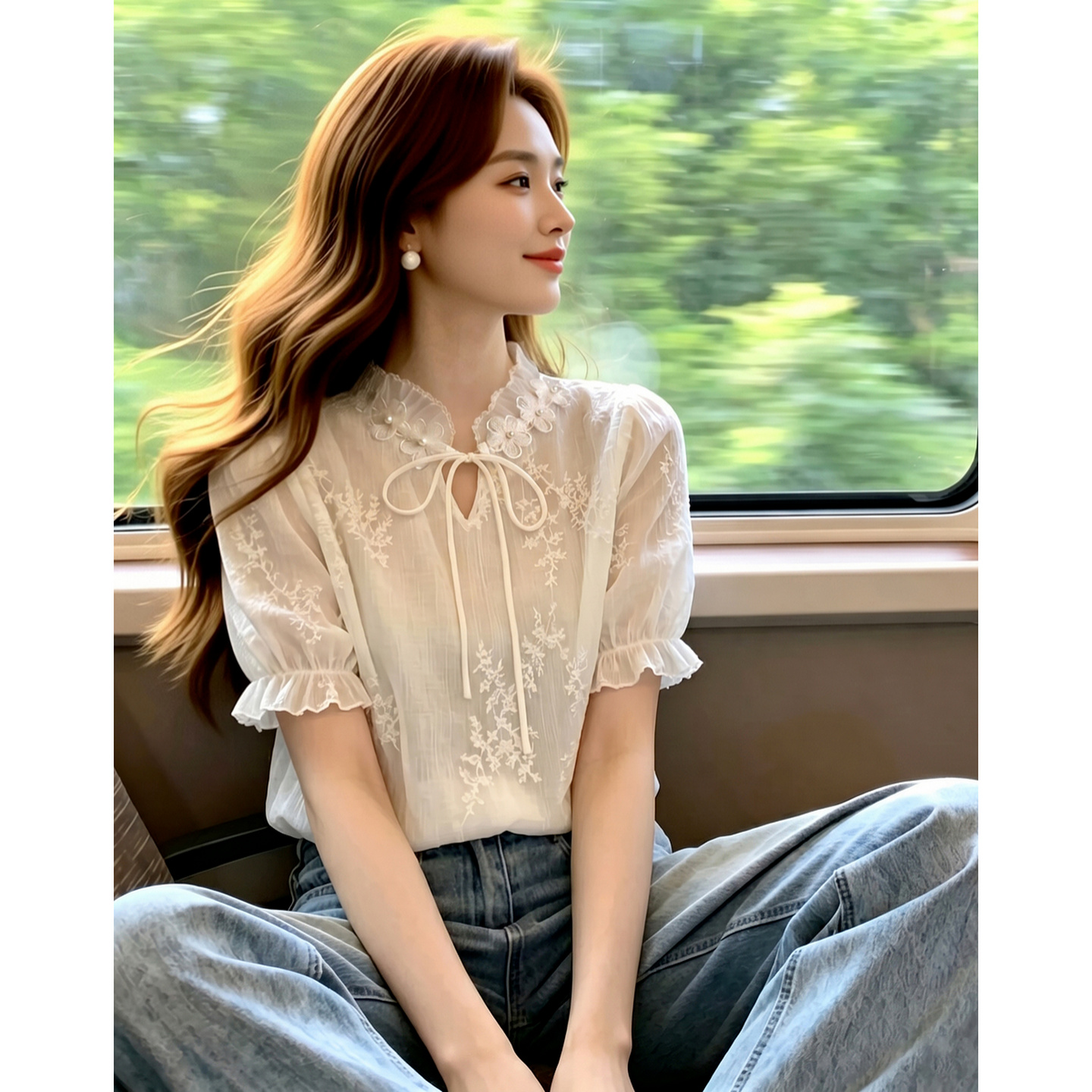 13529472.【方寸温柔】夏季甜美淑女木耳边立领系带泡泡袖肌理感显瘦女衬衫