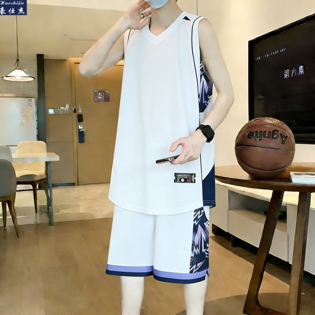 13533846.《休闲时尚》夏季篮球服男冰丝速干网眼无袖运动服套装青少年训练服