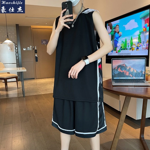 13533851.《百搭潮流》夏季篮球服套装男青少年百搭速干比赛运动服