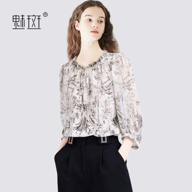 13531892.魅斑水墨印花七分袖雪纺衫花边领衬衫